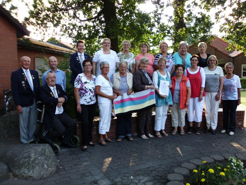 Strickfrauen 2013 1